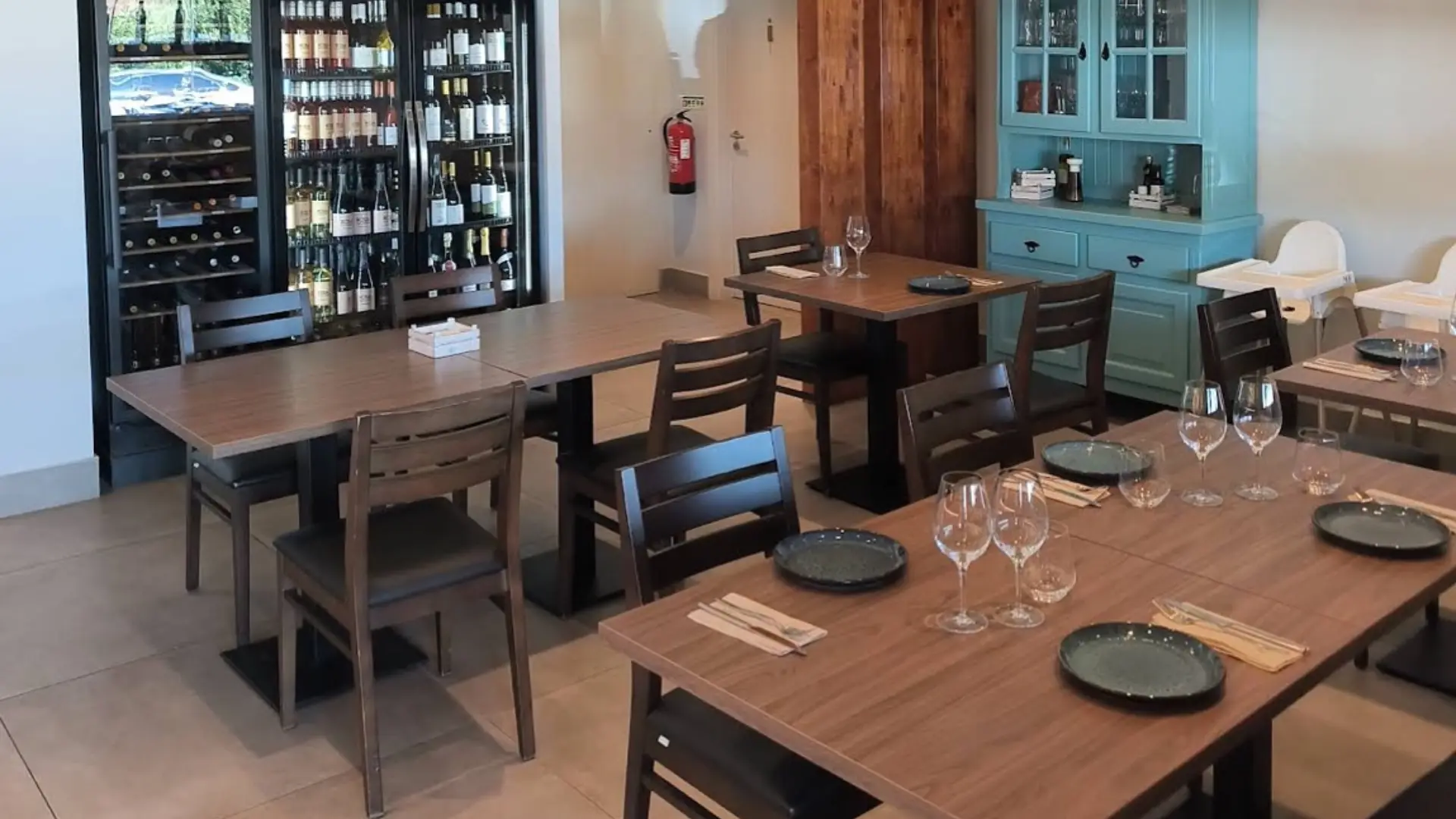 Reserva de mesa no restaurante Rosa dos Leitões em Quarteira - Leitão à Negrais fresco